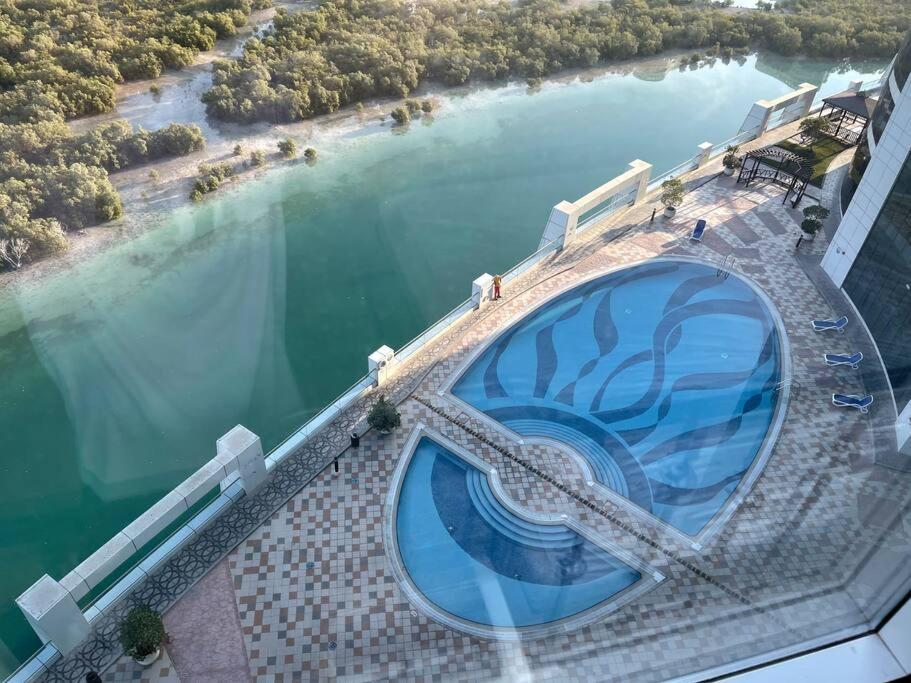 Cozy Upgraded Residential Flat With Sea, Mangrove, Pool View - 1203 Not Hotel Abu Dzabi Kültér fotó